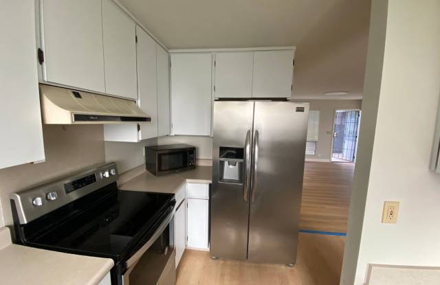 843 21st Ave #B - 843 21st Avenue, Honolulu, HI 96816