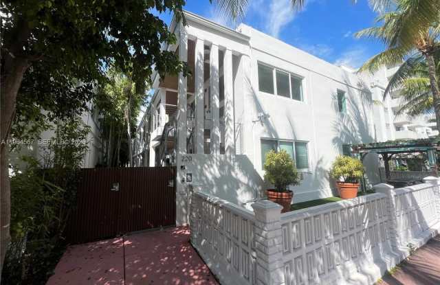 220 Collins Ave photos photos