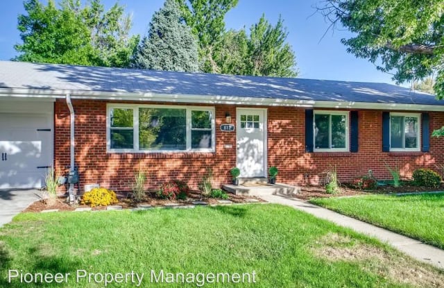 812 S Holly St - 812 South Holly Street, Denver, CO 80246