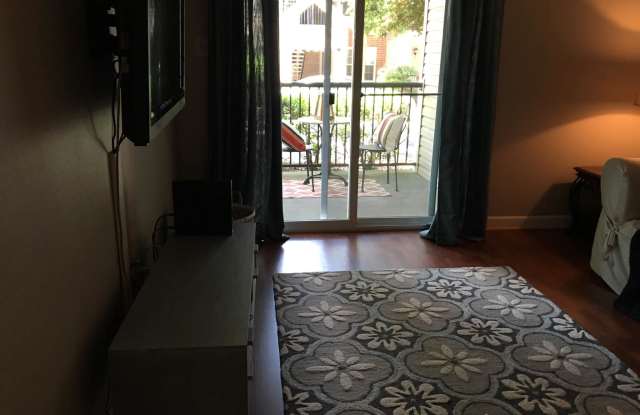 3311 WYNDHAM CIRCLE Gallery 4