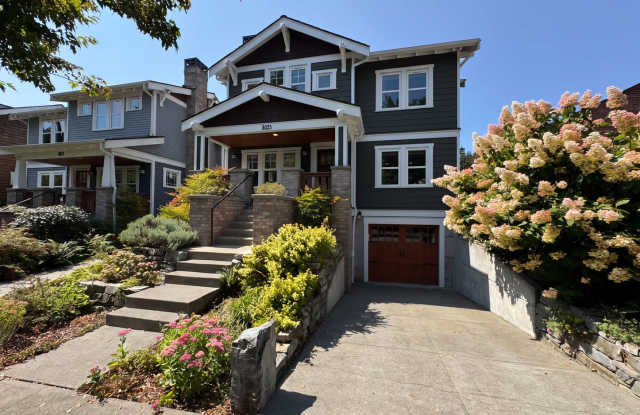 2Bd/2.25Ba Seattle Home Gallery 1