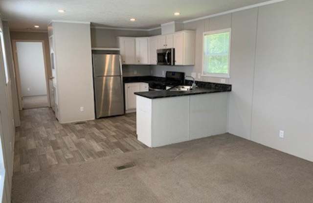 300 Forrest Ave. photos photos