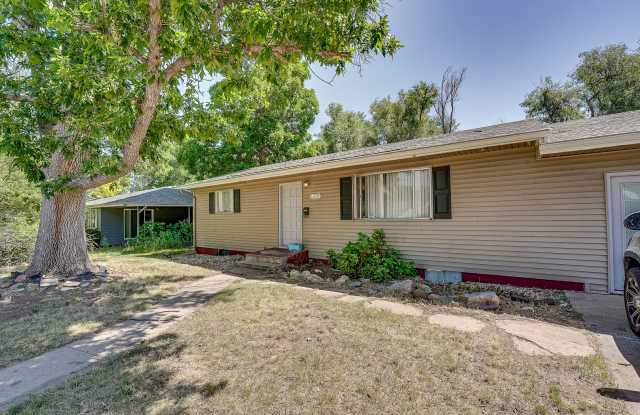 Lovely 4 Bed 2 Bath Ranch-Style House in Fort Collins! photos photos
