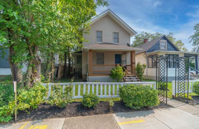 810 Miller Ave 3 bed/1.5bath photos photos