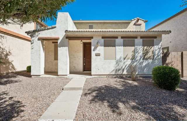 4256 East Carla Vista Drive Gallery 2