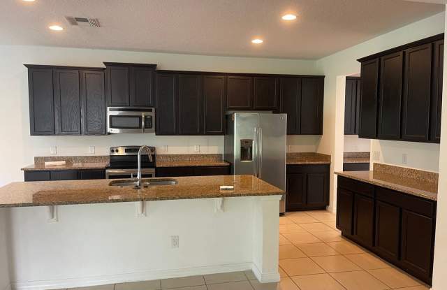 5 BEDS HOME in Breckenridge! CLOSE TO HIGHWAYS !!! Gallery 3