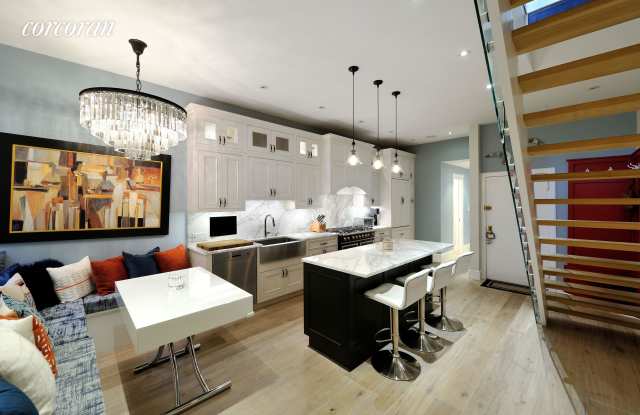 329 West 71st Street Gallery 3