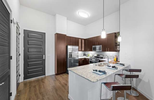 Sorrel at Warner Center photos photos