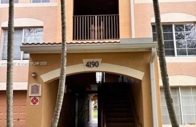 4190 San Marino Blvd photos photos