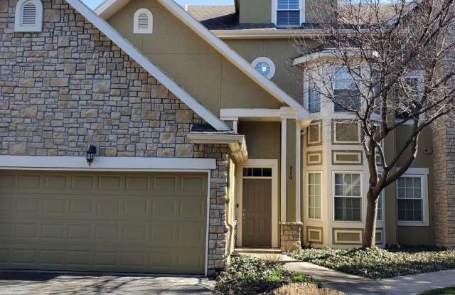 16000 Granada Street - 16000 Granada Street, Overland Park, KS 66085