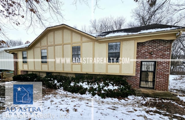 6635 Park St - 6635 Park Street, Shawnee, KS 66216