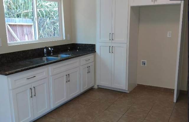 2529 Burkett Road Gallery 4