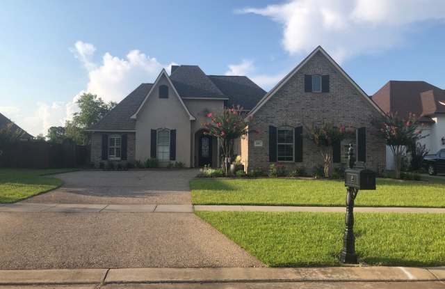 Benton Beauty photos photos