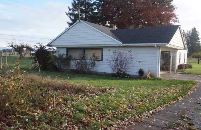 Large lot with room for a garden photos photos