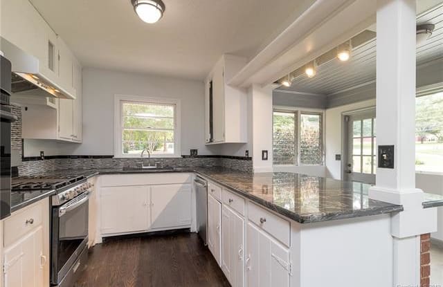 2919 Springway Drive - 2919 Springway Drive, Charlotte, NC 28205