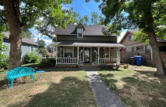 Adorable Duplex Near Downtown Loveland photos photos Adorable Duplex Near Downtown Loveland photos photos