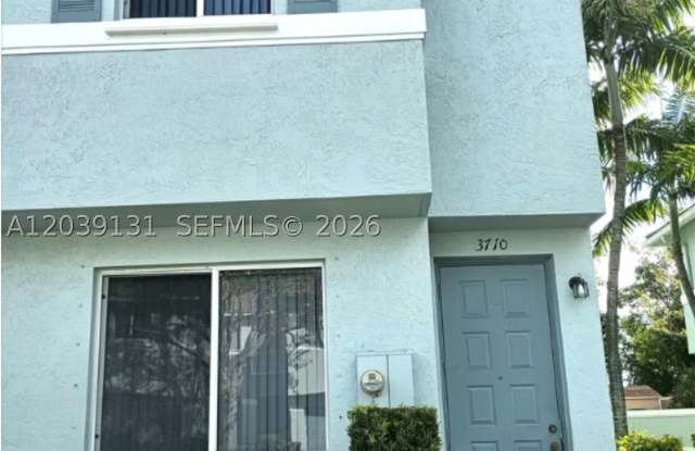 3710 Oleander Ter Gallery 1
