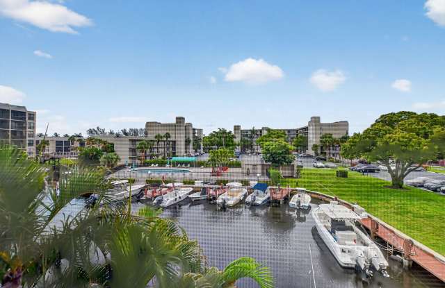 4 Royal Palm Way photos photos