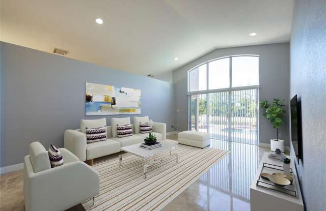 160 NW 166th Avenue Gallery 4