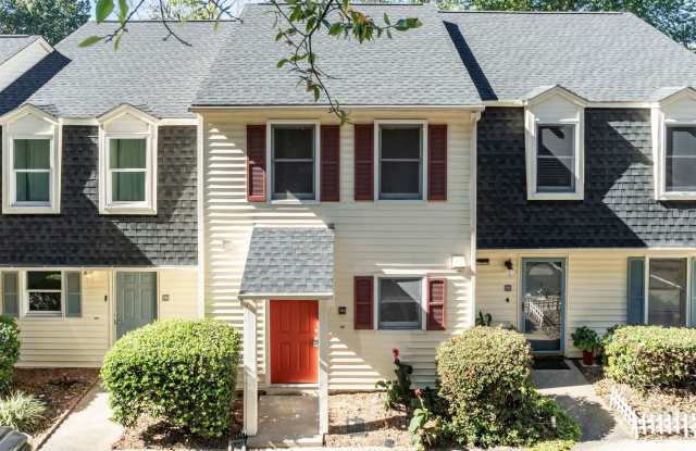 Move In Ready Two Bedroom Home! Gallery 1