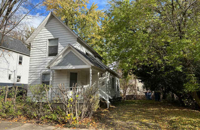 1334 Carman St NE - Water Included, Creston Neighborhood photos photos