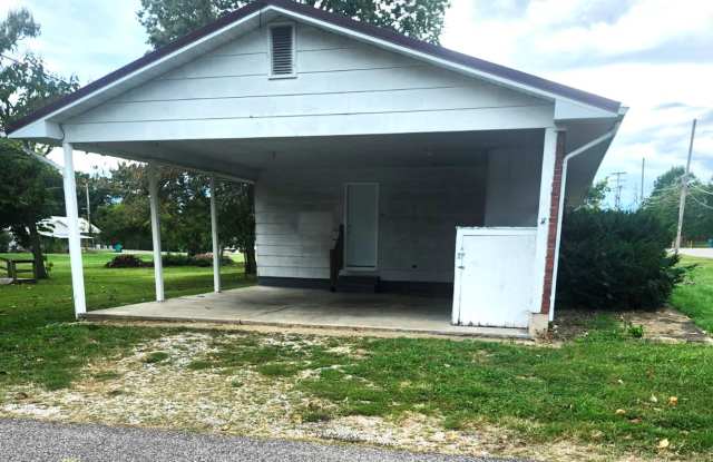 2 Bed | 1 Bath | Carport Gallery 3