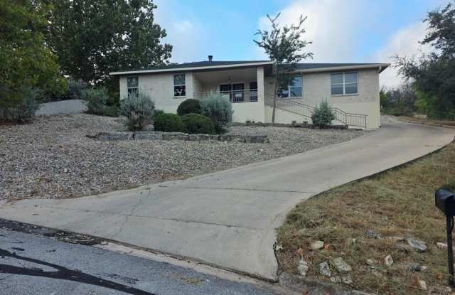 1303 Malibu Dr photos photos