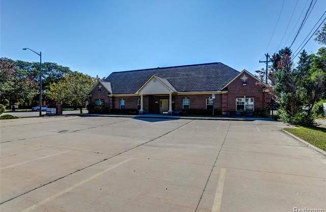1400 Biddle Avenue Gallery 2