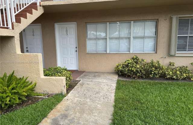 8695 NW 6th Ln photos photos