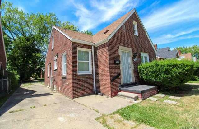 $1,350 - 3 Bed / 2 Bath House in Detroit photos photos