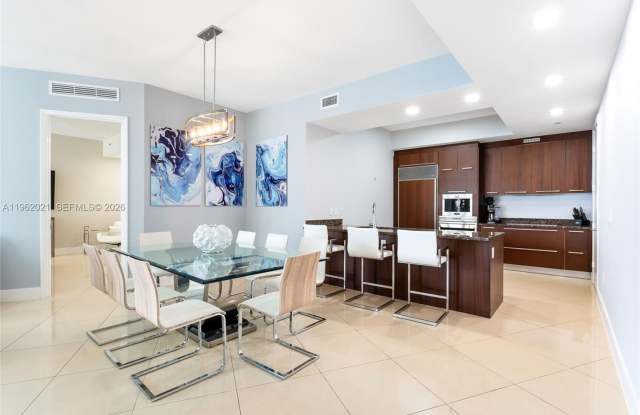15901 Collins Avenue 2303, Sunny Isles Beach, FL 33160 Gallery 4