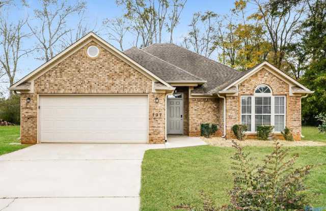 137 Lamirda Court photos photos