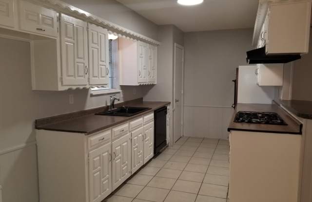 960 Briarcove Pl Gallery 3