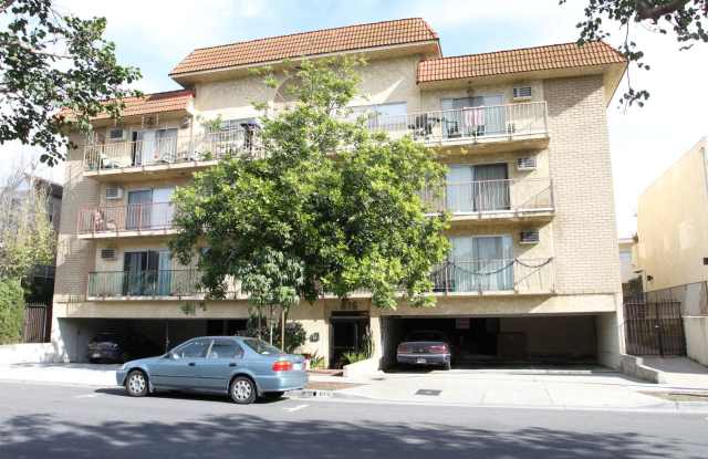 816 Westmount Drive LP photos photos