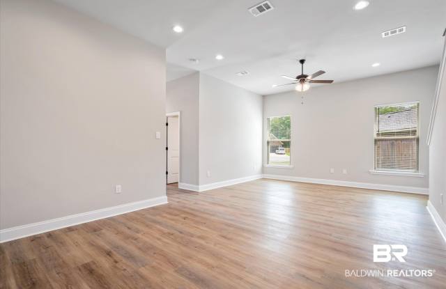 950 Gibson Court Gallery 3