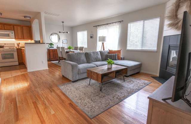 288 Pecan Garden View Gallery 4