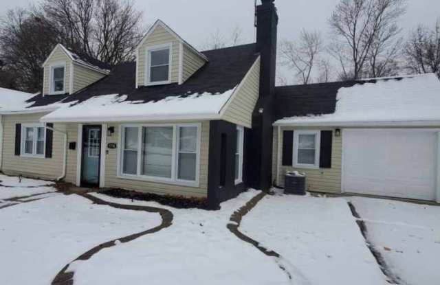 Charming 4-Bedroom Property in Prime Location - 1774 East 236th Street, Euclid, OH 44117