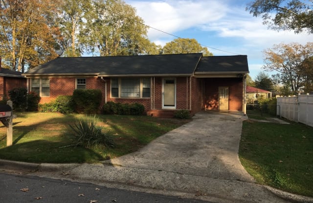 6 Lawton Dr. - 6 Lawton St NW, Rome, GA 30165