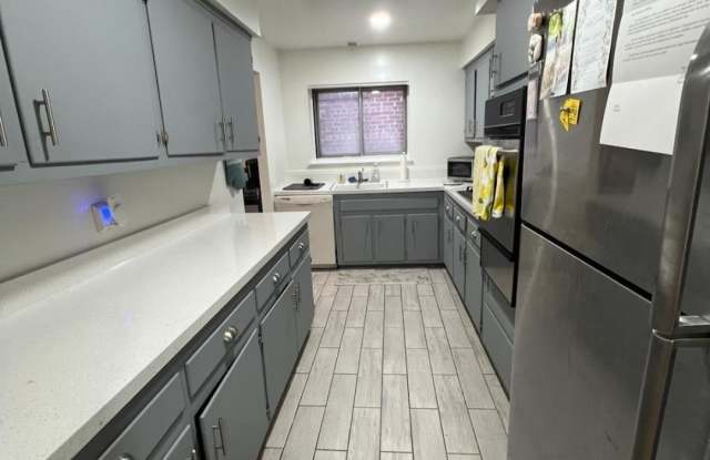 6037 Delafield Avenue Gallery 4