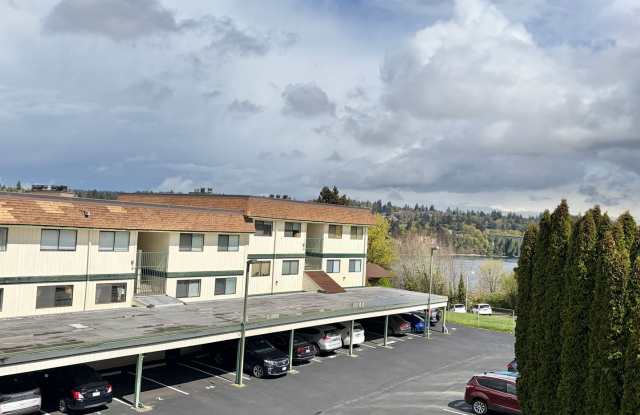 Affordable 2bed/2bath Condo Close to Everything photos photos