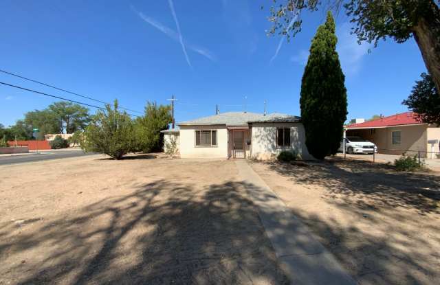 2 Bedroom Single Story Home Available Near San Mateo Blvd NE  Constitution Ave NE! photos photos