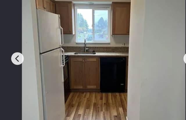 3421 Southeast Stott Avenue photos photos
