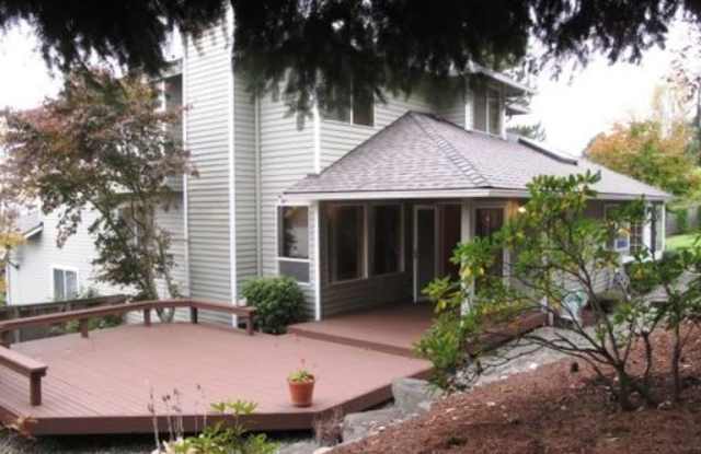 Fantastic Home with Territorial View - 7916 119th Court Southeast, Newcastle, WA 98056