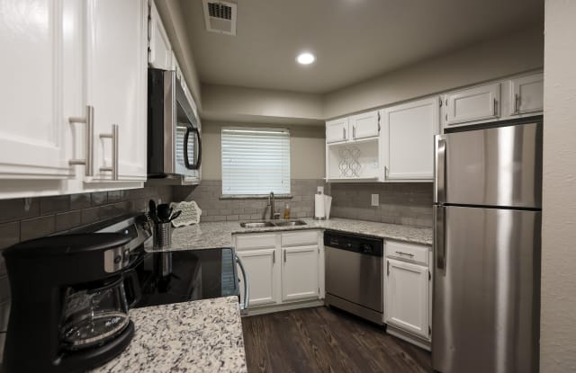 Deerwood Apartments photos photos