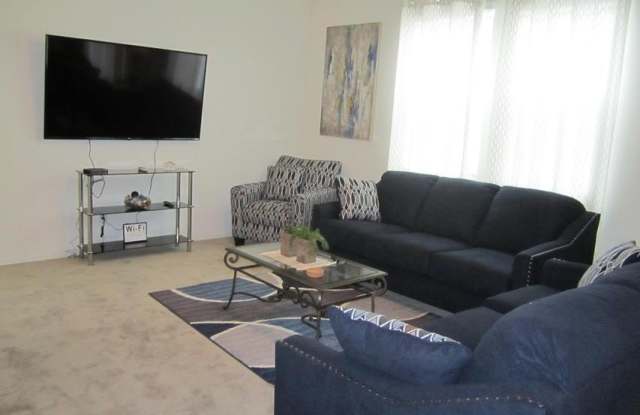 40584 W Helen Court Gallery 2