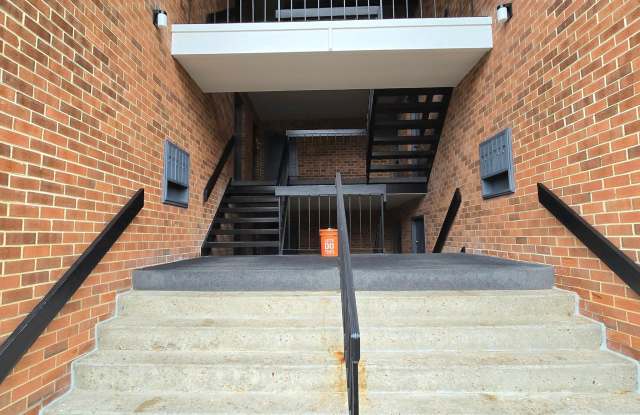 114 VAN BUREN Road Gallery 3