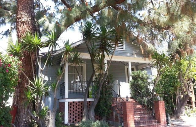 3017 Evelyn Street - 3017 Evelyn Street, La Crescenta-Montrose, CA 91214