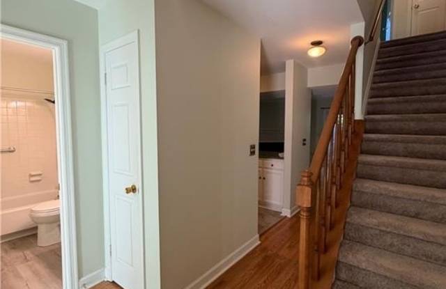 2659 Cottage Place Gallery 2