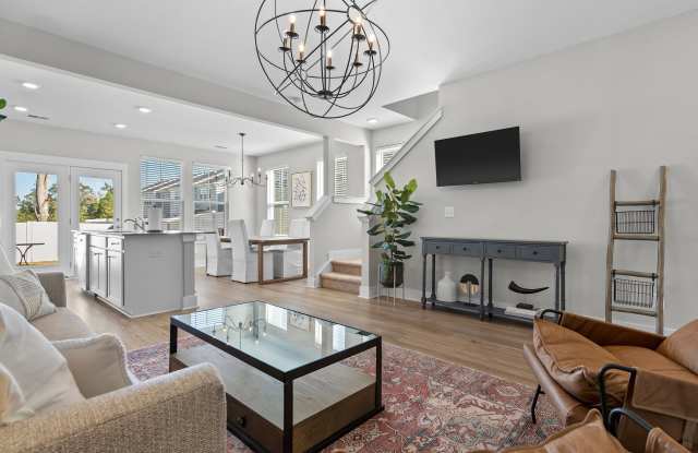 Chamberlain Pine Townhomes Gallery 4