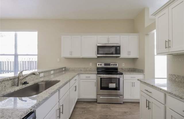 848 CHERRY VALLEY WAY Gallery 2
